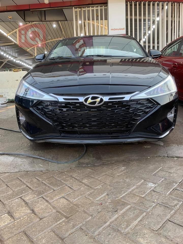 هیوندای ئەلەنترا